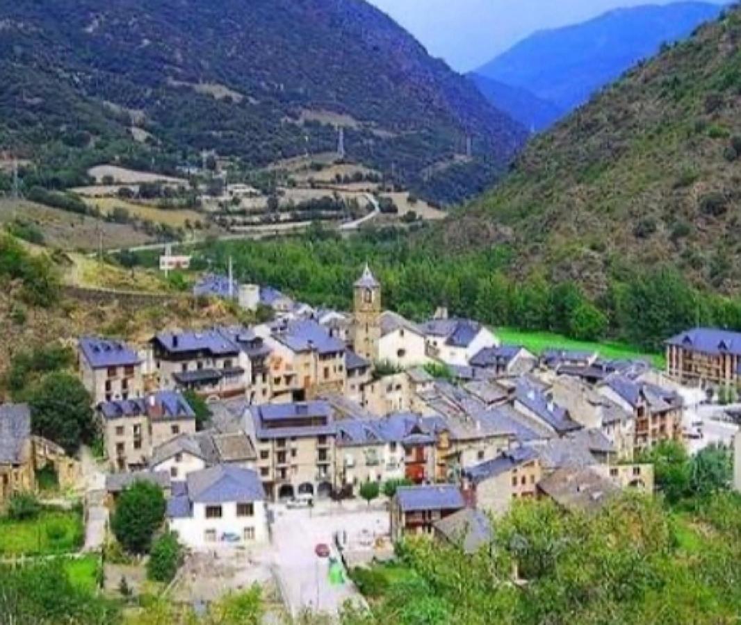 Cal Domenec Rialp - Duplex Con Encanto - Se Admiten Mascotas Buitenkant foto