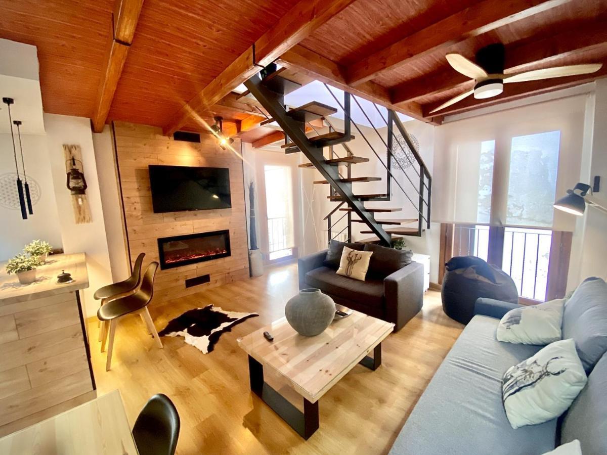Cal Domenec Rialp - Duplex Con Encanto - Se Admiten Mascotas Buitenkant foto